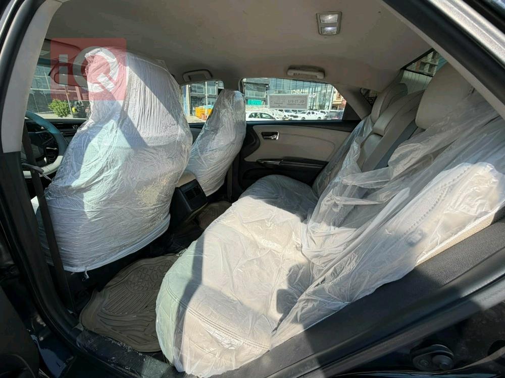 https://cdn.iqcars.iob08fad6c-8f25-407e-b1a2-7ec1bc879d27_2.jpg